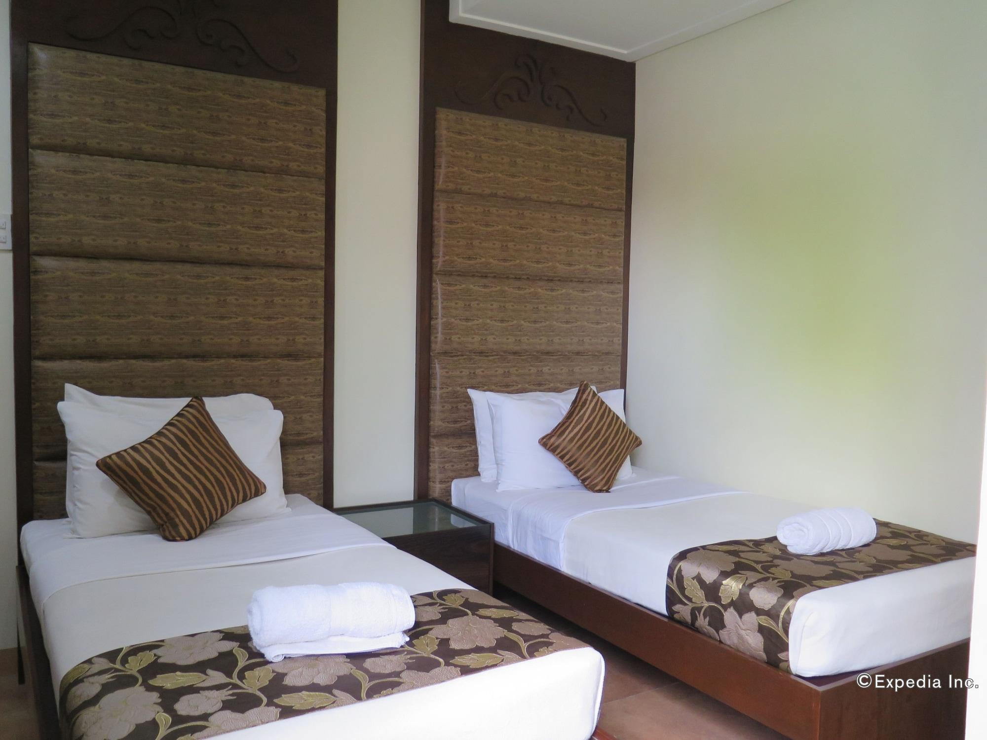 717 Cesar Place Hotel Tagbilaran City Exterior foto
